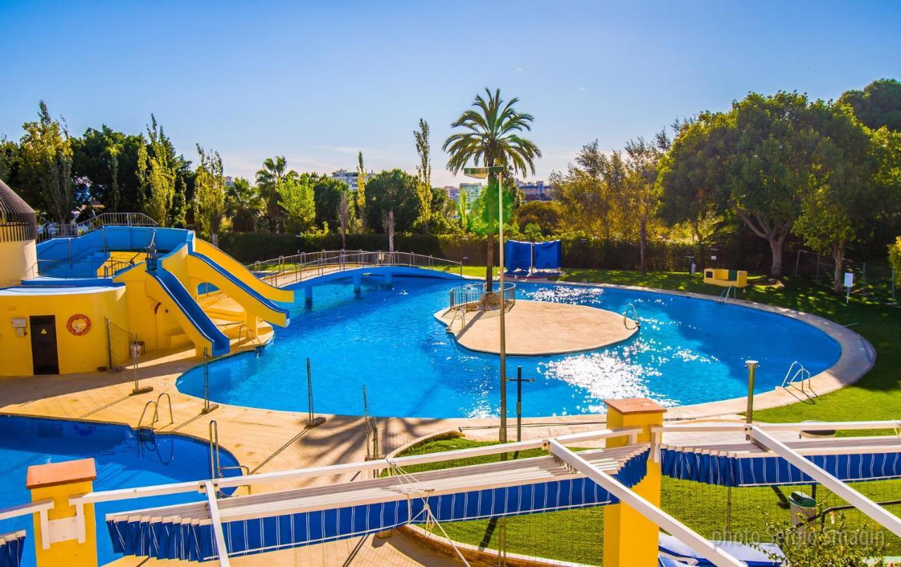137 Minerva Apartamentos - Vista Al Mar - Piscina Y Playa - Cercano A Tren, Restaurantes Y Tiendas Benalmadena Bagian luar foto