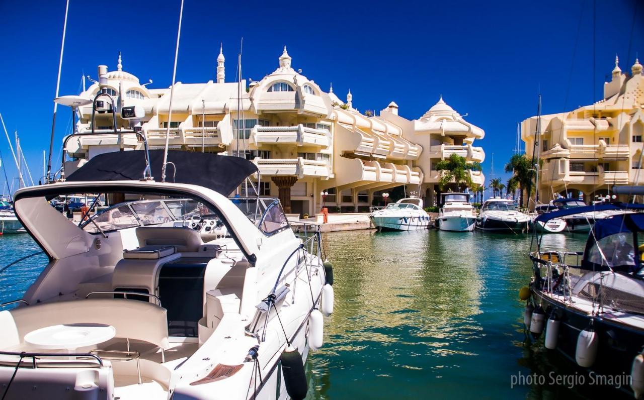 137 Minerva Apartamentos - Vista Al Mar - Piscina Y Playa - Cercano A Tren, Restaurantes Y Tiendas Benalmadena Bagian luar foto