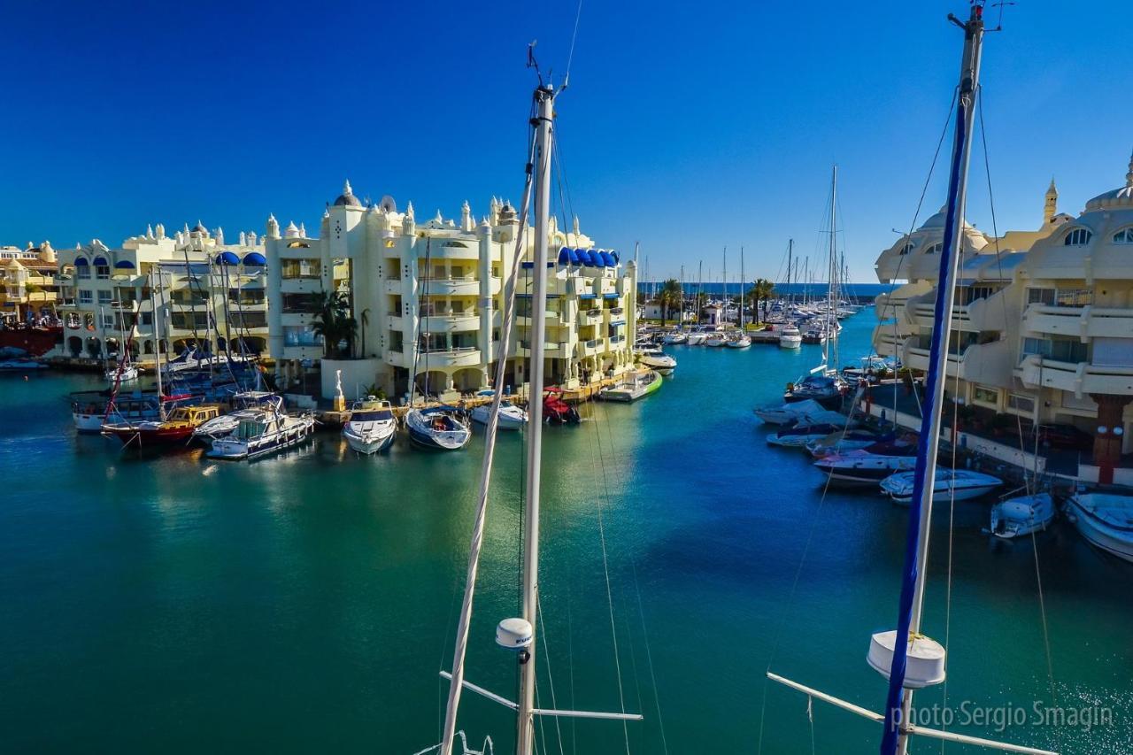 137 Minerva Apartamentos - Vista Al Mar - Piscina Y Playa - Cercano A Tren, Restaurantes Y Tiendas Benalmadena Bagian luar foto