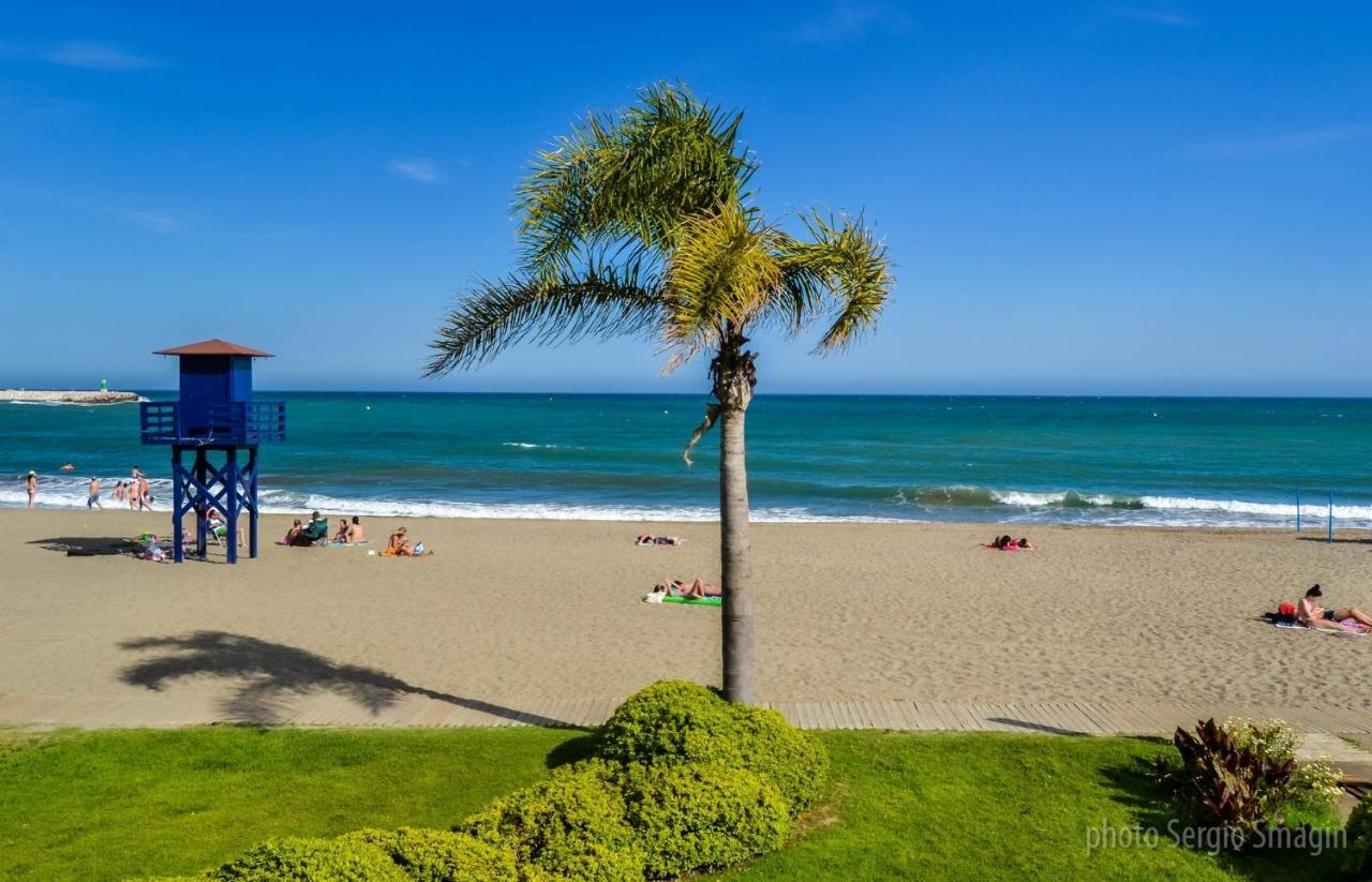 137 Minerva Apartamentos - Vista Al Mar - Piscina Y Playa - Cercano A Tren, Restaurantes Y Tiendas Benalmadena Bagian luar foto