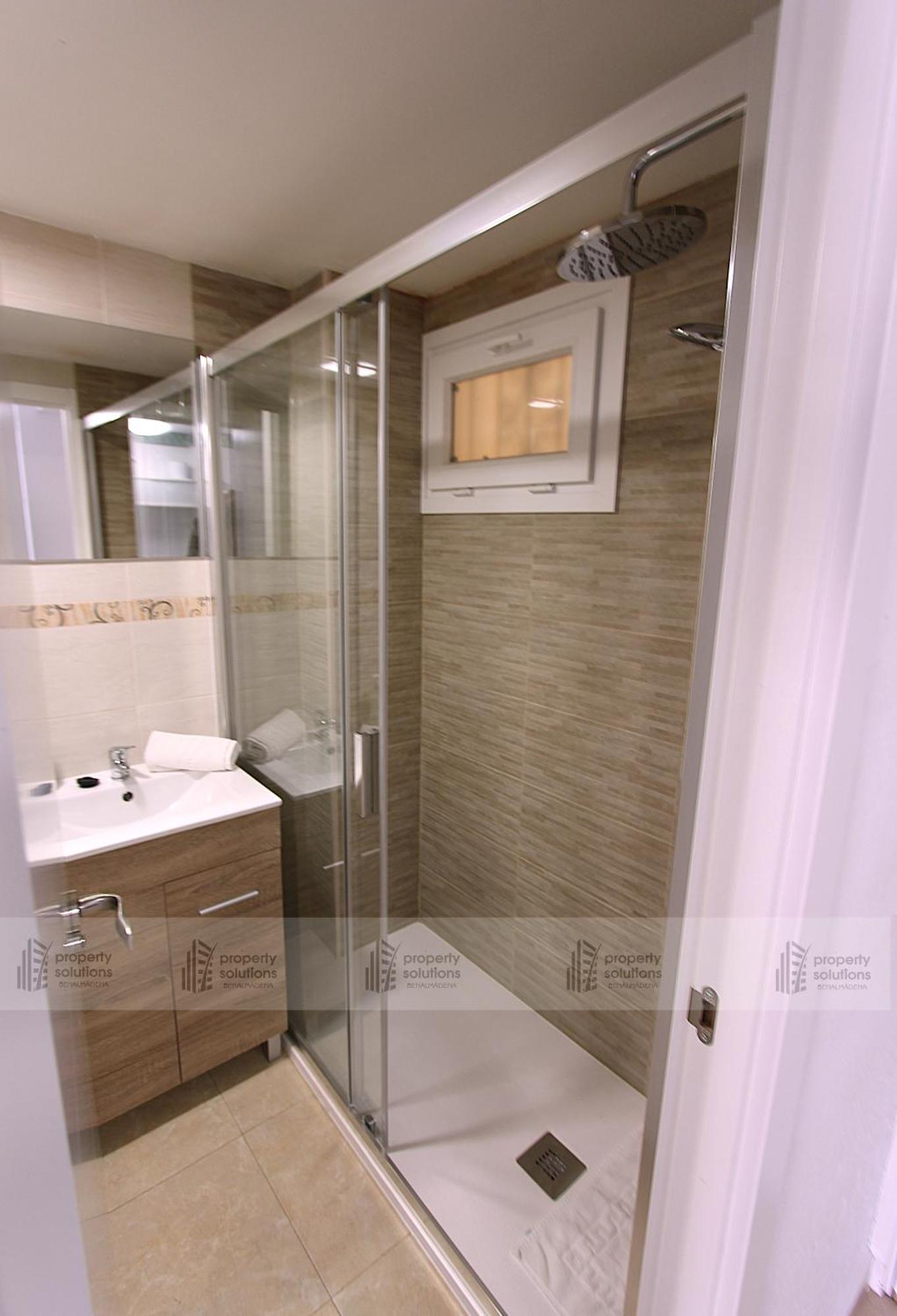 137 Minerva Apartamentos - Vista Al Mar - Piscina Y Playa - Cercano A Tren, Restaurantes Y Tiendas Benalmadena Bagian luar foto